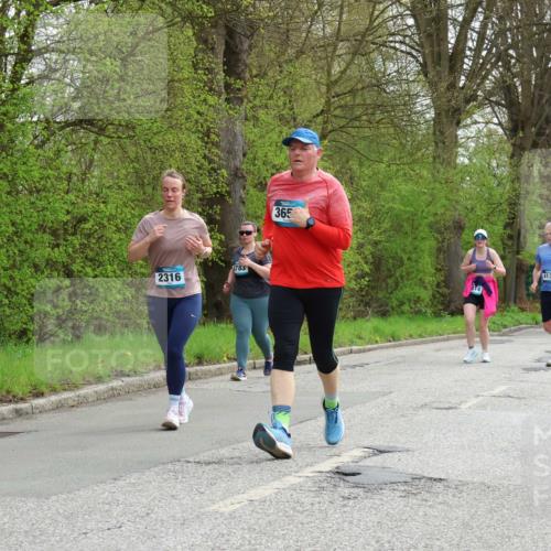 12.04.2026 - 45. Internationalen Wilhelmsburger Insellauf Yannick Fuchs http://msf.ph/oto/9494256 12.04.2026 13:03:42 Laufen 2316, 4783, 365, 4132 meine-sportfotos.de