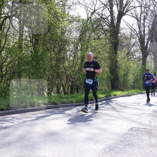 12.04.2026 - 45. Internationalen Wilhelmsburger Insellauf Yannick Fuchs http://msf.ph/oto/9494257 12.04.2026 10:48:36 Laufen 2166, 2418, 2398 meine-sportfotos.de