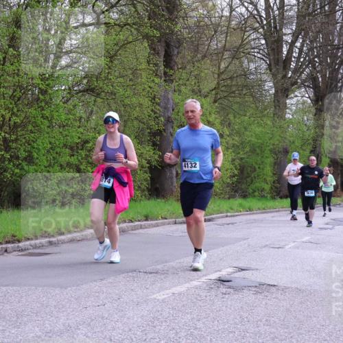 12.04.2026 - 45. Internationalen Wilhelmsburger Insellauf Yannick Fuchs http://msf.ph/oto/9494294 12.04.2026 13:03:46 Laufen 1814, 4132, 3630 meine-sportfotos.de