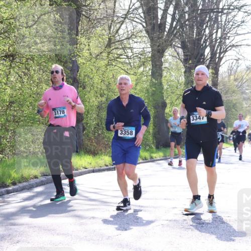 12.04.2026 - 45. Internationalen Wilhelmsburger Insellauf Yannick Fuchs http://msf.ph/oto/9494310 12.04.2026 10:48:41 Laufen 3178, 3358, 2122, 3347, 25 meine-sportfotos.de