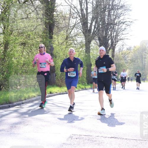 12.04.2026 - 45. Internationalen Wilhelmsburger Insellauf Yannick Fuchs http://msf.ph/oto/9494313 12.04.2026 10:48:42 Laufen 3178, 3358, 334 meine-sportfotos.de