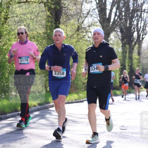 12.04.2026 - 45. Internationalen Wilhelmsburger Insellauf Yannick Fuchs http://msf.ph/oto/9494319 12.04.2026 10:48:42 Laufen 3178, 3358, 334 meine-sportfotos.de