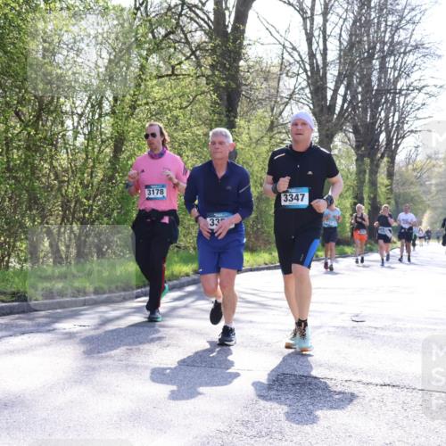 12.04.2026 - 45. Internationalen Wilhelmsburger Insellauf Yannick Fuchs http://msf.ph/oto/9494321 12.04.2026 10:48:42 Laufen 3178, 33, 3347 meine-sportfotos.de