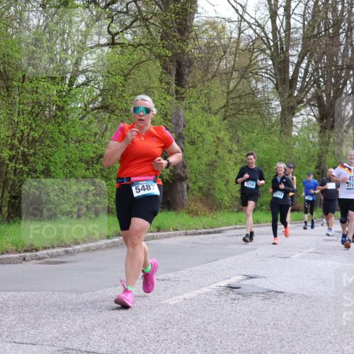 12.04.2026 - 45. Internationalen Wilhelmsburger Insellauf Yannick Fuchs http://msf.ph/oto/9494350 12.04.2026 13:03:54 Laufen 3250, 5487, 3244, 4992, 40, 4731, 2884 meine-sportfotos.de