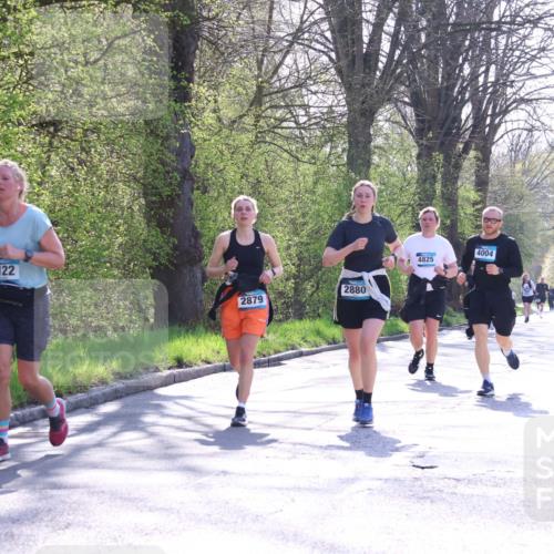 12.04.2026 - 45. Internationalen Wilhelmsburger Insellauf Yannick Fuchs http://msf.ph/oto/9494357 12.04.2026 10:48:47 Laufen 2122, 2879, 2880, 4825, 4004 meine-sportfotos.de