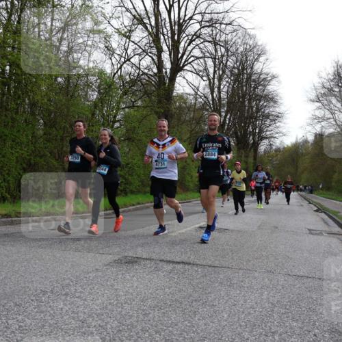 12.04.2026 - 45. Internationalen Wilhelmsburger Insellauf Yannick Fuchs http://msf.ph/oto/9494373 12.04.2026 13:03:58 Laufen 3250, 244, 40, 4731, 2884, 2118 meine-sportfotos.de