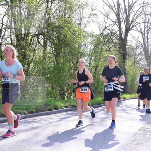 12.04.2026 - 45. Internationalen Wilhelmsburger Insellauf Yannick Fuchs http://msf.ph/oto/9494382 12.04.2026 10:48:50 Laufen 2122, 2879, 2880, 4004 meine-sportfotos.de