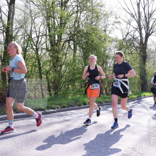 12.04.2026 - 45. Internationalen Wilhelmsburger Insellauf Yannick Fuchs http://msf.ph/oto/9494386 12.04.2026 10:48:50 Laufen 2879, 288, 4004 meine-sportfotos.de
