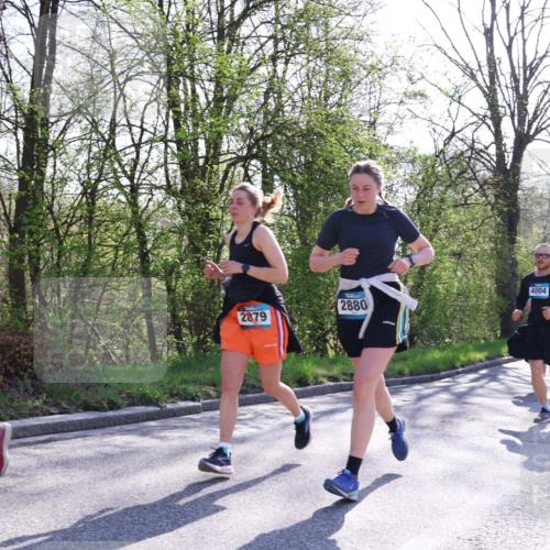 12.04.2026 - 45. Internationalen Wilhelmsburger Insellauf Yannick Fuchs http://msf.ph/oto/9494390 12.04.2026 10:48:50 Laufen 2879, 2880, 4004 meine-sportfotos.de