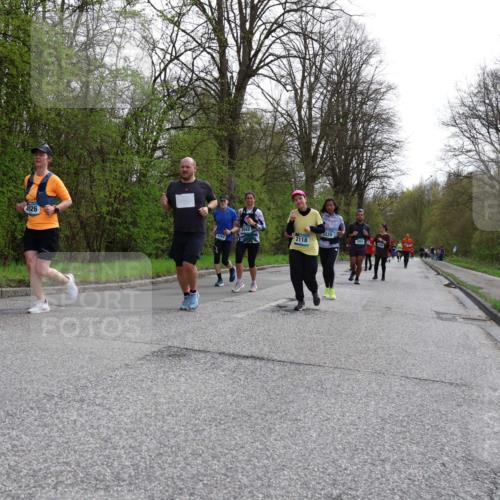 12.04.2026 - 45. Internationalen Wilhelmsburger Insellauf Yannick Fuchs http://msf.ph/oto/9494395 12.04.2026 13:04:00 Laufen 4926, 2942, 2118, 3850 meine-sportfotos.de