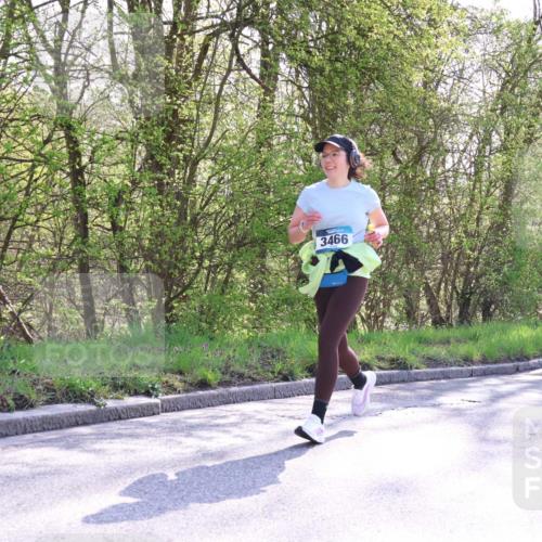 12.04.2026 - 45. Internationalen Wilhelmsburger Insellauf Yannick Fuchs http://msf.ph/oto/9494485 12.04.2026 10:49:01 Laufen 3466 meine-sportfotos.de
