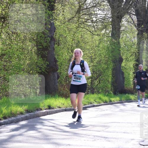 12.04.2026 - 45. Internationalen Wilhelmsburger Insellauf Yannick Fuchs http://msf.ph/oto/9494497 12.04.2026 10:49:03 Laufen 4069, 2950 meine-sportfotos.de