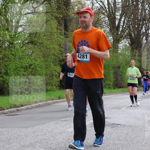 12.04.2026 - 45. Internationalen Wilhelmsburger Insellauf Yannick Fuchs http://msf.ph/oto/9494507 12.04.2026 13:04:14 Laufen 4642, 4281, 25 meine-sportfotos.de