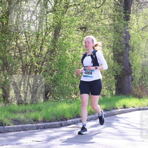 12.04.2026 - 45. Internationalen Wilhelmsburger Insellauf Yannick Fuchs http://msf.ph/oto/9494512 12.04.2026 10:49:05 Laufen 4069 meine-sportfotos.de