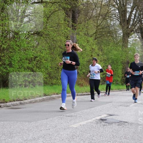 12.04.2026 - 45. Internationalen Wilhelmsburger Insellauf Yannick Fuchs http://msf.ph/oto/9494555 12.04.2026 13:04:21 Laufen 4502, 2849, 5156, 4559, 9704, 3575, 4104 meine-sportfotos.de