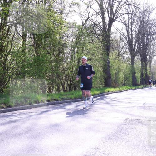 12.04.2026 - 45. Internationalen Wilhelmsburger Insellauf Yannick Fuchs http://msf.ph/oto/9494557 12.04.2026 10:49:11 Laufen 50 meine-sportfotos.de