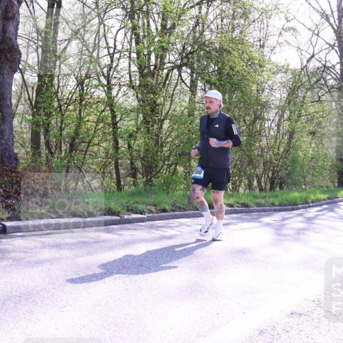12.04.2026 - 45. Internationalen Wilhelmsburger Insellauf Yannick Fuchs http://msf.ph/oto/9494566 12.04.2026 10:49:12 Laufen 50 meine-sportfotos.de