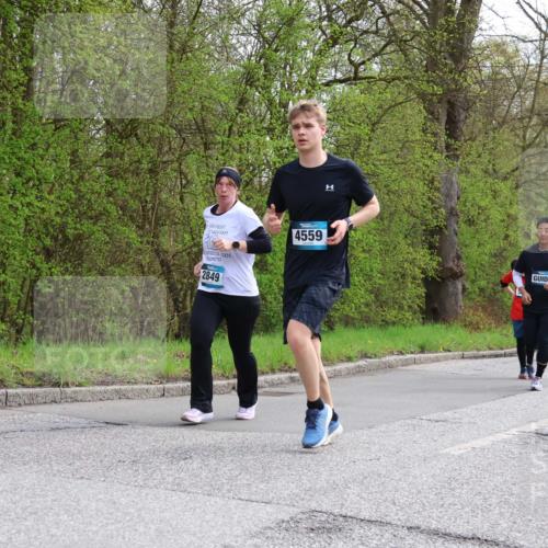 12.04.2026 - 45. Internationalen Wilhelmsburger Insellauf Yannick Fuchs http://msf.ph/oto/9494586 12.04.2026 13:04:24 Laufen 2849, 4559, 1, 304, 3575, 37043 meine-sportfotos.de