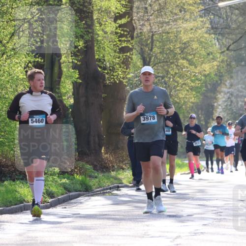 12.04.2026 - 45. Internationalen Wilhelmsburger Insellauf Yannick Fuchs http://msf.ph/oto/9494596 12.04.2026 10:49:16 Laufen 5460, 3978, 40, 4630, 5605 meine-sportfotos.de