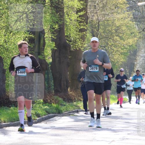 12.04.2026 - 45. Internationalen Wilhelmsburger Insellauf Yannick Fuchs http://msf.ph/oto/9494599 12.04.2026 10:49:17 Laufen 5460, 3978 meine-sportfotos.de