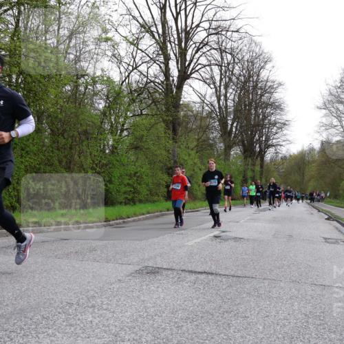 12.04.2026 - 45. Internationalen Wilhelmsburger Insellauf Yannick Fuchs http://msf.ph/oto/9494619 12.04.2026 13:04:27 Laufen 5156 meine-sportfotos.de