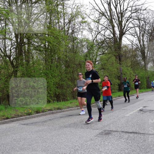 12.04.2026 - 45. Internationalen Wilhelmsburger Insellauf Yannick Fuchs http://msf.ph/oto/9494640 12.04.2026 13:04:28 Laufen 3704, 3040, 4104 meine-sportfotos.de