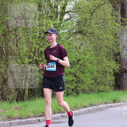 12.04.2026 - 45. Internationalen Wilhelmsburger Insellauf Yannick Fuchs http://msf.ph/oto/9494651 12.04.2026 13:04:31 Laufen 3040 meine-sportfotos.de