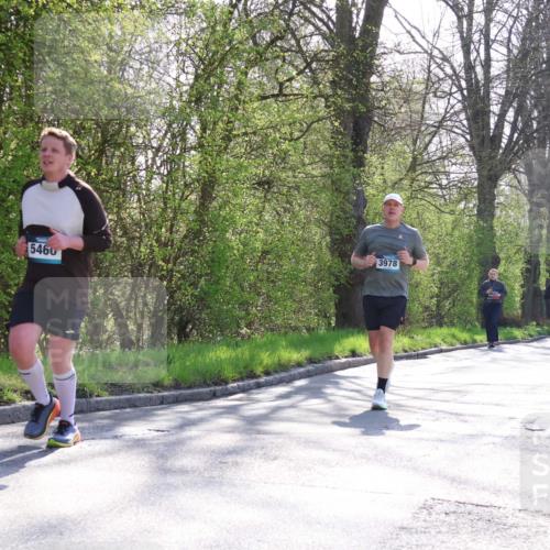12.04.2026 - 45. Internationalen Wilhelmsburger Insellauf Yannick Fuchs http://msf.ph/oto/9494663 12.04.2026 10:49:25 Laufen 5460, 3978, 5605 meine-sportfotos.de