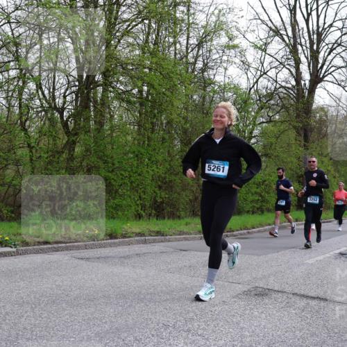 12.04.2026 - 45. Internationalen Wilhelmsburger Insellauf Yannick Fuchs http://msf.ph/oto/9494678 12.04.2026 13:04:34 Laufen 5261, 1203, 4202, 3252, 1281, 2019 meine-sportfotos.de