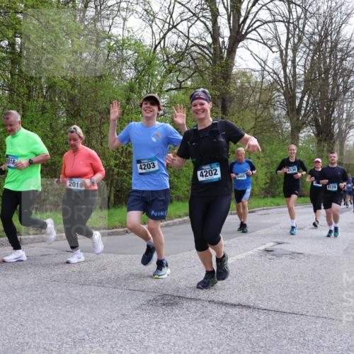 12.04.2026 - 45. Internationalen Wilhelmsburger Insellauf Yannick Fuchs http://msf.ph/oto/9494707 12.04.2026 13:04:37 Laufen 2018, 201, 4203, 4202, 5465, 4130, 4129 meine-sportfotos.de