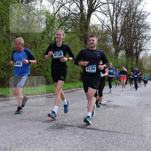12.04.2026 - 45. Internationalen Wilhelmsburger Insellauf Yannick Fuchs http://msf.ph/oto/9494731 12.04.2026 13:04:39 Laufen 5465, 4130, 4129, 3846, 3199 meine-sportfotos.de