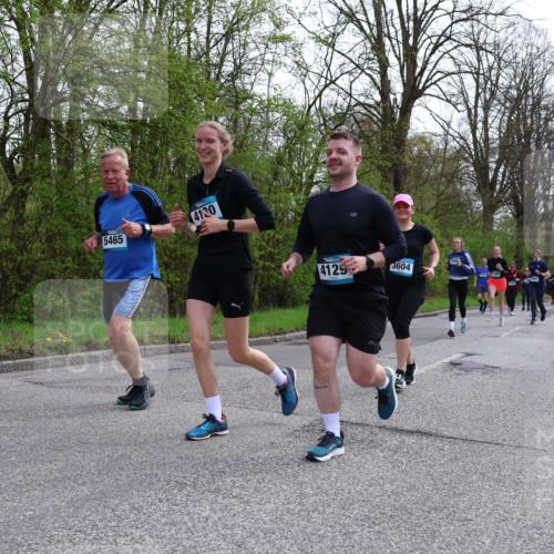12.04.2026 - 45. Internationalen Wilhelmsburger Insellauf Yannick Fuchs http://msf.ph/oto/9494735 12.04.2026 13:04:40 Laufen 5465, 4130, 4129, 3604 meine-sportfotos.de