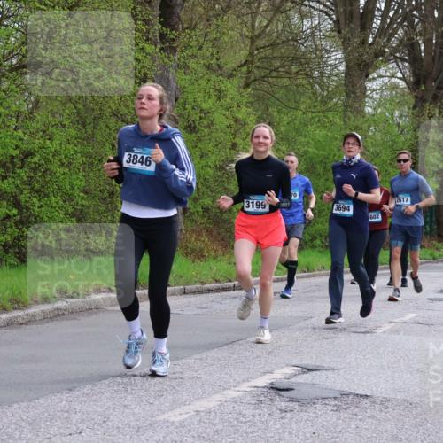 12.04.2026 - 45. Internationalen Wilhelmsburger Insellauf Yannick Fuchs http://msf.ph/oto/9494749 12.04.2026 13:04:41 Laufen 3846, 3199, 70, 2617, 3694, 602, 3900, 4727 meine-sportfotos.de
