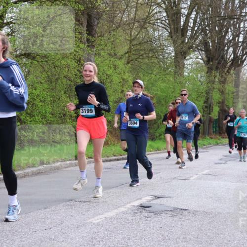 12.04.2026 - 45. Internationalen Wilhelmsburger Insellauf Yannick Fuchs http://msf.ph/oto/9494759 12.04.2026 13:04:42 Laufen 384, 3199, 3694, 2617, 4727 meine-sportfotos.de