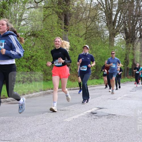 12.04.2026 - 45. Internationalen Wilhelmsburger Insellauf Yannick Fuchs http://msf.ph/oto/9494761 12.04.2026 13:04:42 Laufen 3846, 3195, 2617, 3694, 4727 meine-sportfotos.de
