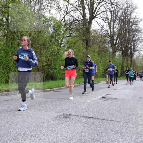 12.04.2026 - 45. Internationalen Wilhelmsburger Insellauf Yannick Fuchs http://msf.ph/oto/9494767 12.04.2026 13:04:43 Laufen 3846, 3199, 3694 meine-sportfotos.de