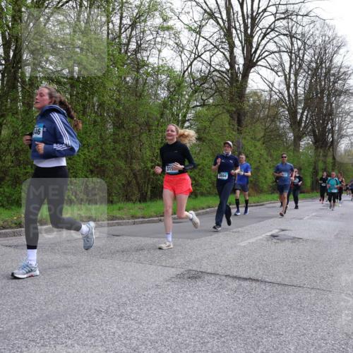 12.04.2026 - 45. Internationalen Wilhelmsburger Insellauf Yannick Fuchs http://msf.ph/oto/9494772 12.04.2026 13:04:43 Laufen 46, 319, 3694, 17 meine-sportfotos.de