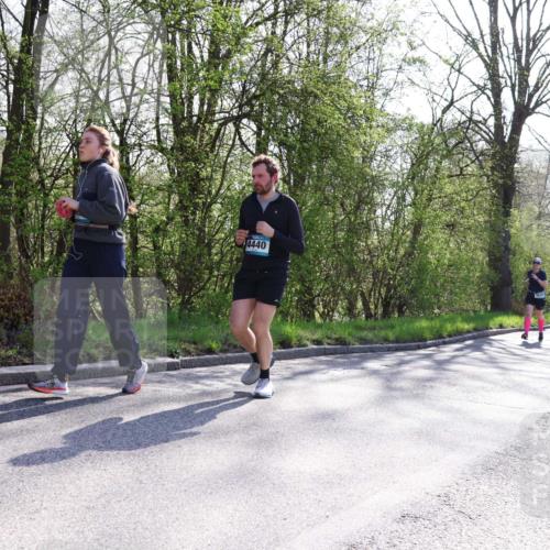 12.04.2026 - 45. Internationalen Wilhelmsburger Insellauf Yannick Fuchs http://msf.ph/oto/9494774 12.04.2026 10:49:35 Laufen 4440 meine-sportfotos.de