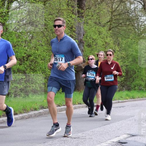 12.04.2026 - 45. Internationalen Wilhelmsburger Insellauf Yannick Fuchs http://msf.ph/oto/9494786 12.04.2026 13:04:45 Laufen 3770, 2617, 5759, 5602, 4727 meine-sportfotos.de