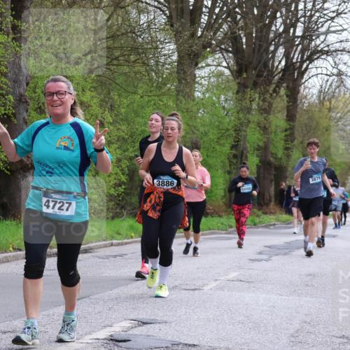 12.04.2026 - 45. Internationalen Wilhelmsburger Insellauf Yannick Fuchs http://msf.ph/oto/9494810 12.04.2026 13:04:47 Laufen 2014, 502, 3886, 4727, 3879, 1710, 3709 meine-sportfotos.de