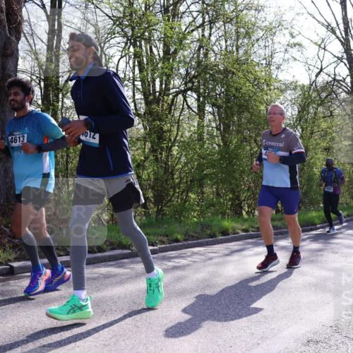 12.04.2026 - 45. Internationalen Wilhelmsburger Insellauf Yannick Fuchs http://msf.ph/oto/9494846 12.04.2026 10:49:42 Laufen 4613, 012, 1463, 4759 meine-sportfotos.de