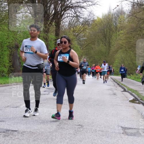 12.04.2026 - 45. Internationalen Wilhelmsburger Insellauf Yannick Fuchs http://msf.ph/oto/9494887 12.04.2026 13:04:55 Laufen 371, 37, 4626 meine-sportfotos.de