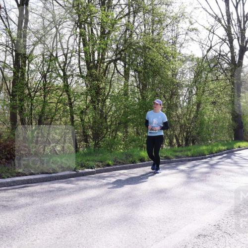 12.04.2026 - 45. Internationalen Wilhelmsburger Insellauf Yannick Fuchs http://msf.ph/oto/9494912 12.04.2026 10:49:49 Laufen 2905 meine-sportfotos.de