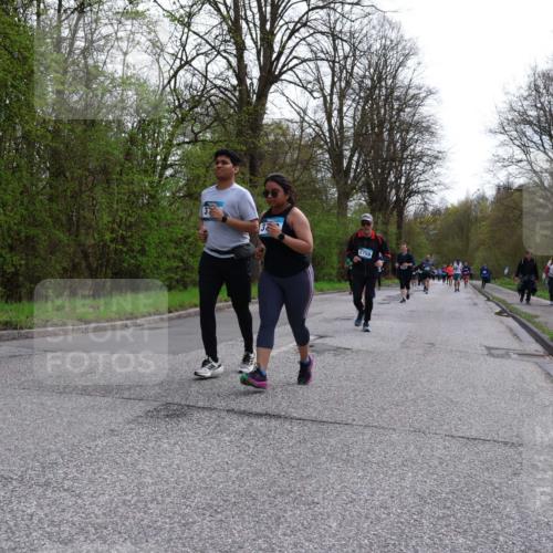 12.04.2026 - 45. Internationalen Wilhelmsburger Insellauf Yannick Fuchs http://msf.ph/oto/9494913 12.04.2026 13:04:57 Laufen 32, 2759 meine-sportfotos.de