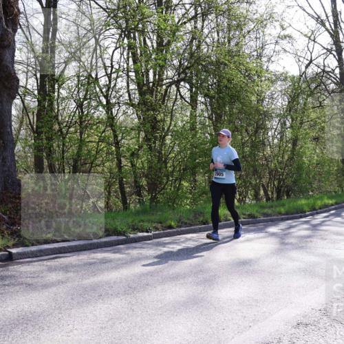 12.04.2026 - 45. Internationalen Wilhelmsburger Insellauf Yannick Fuchs http://msf.ph/oto/9494914 12.04.2026 10:49:49 Laufen 2905 meine-sportfotos.de