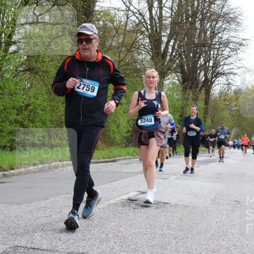 12.04.2026 - 45. Internationalen Wilhelmsburger Insellauf Yannick Fuchs http://msf.ph/oto/9494926 12.04.2026 13:04:59 Laufen 2759, 3248, 2517 meine-sportfotos.de