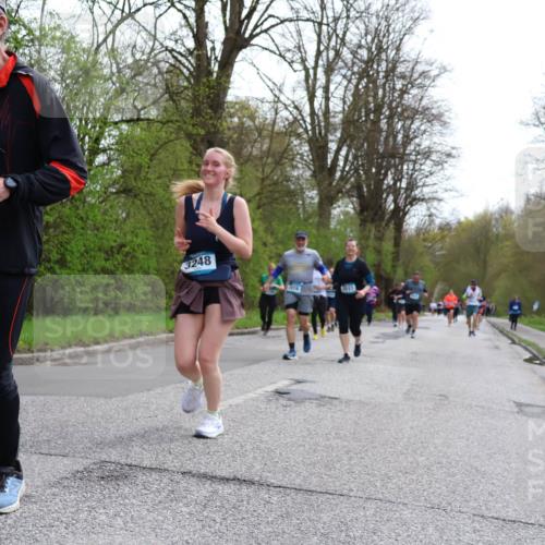 12.04.2026 - 45. Internationalen Wilhelmsburger Insellauf Yannick Fuchs http://msf.ph/oto/9494935 12.04.2026 13:05:00 Laufen 2759, 3248, 514, 2517 meine-sportfotos.de