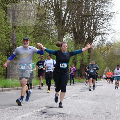 12.04.2026 - 45. Internationalen Wilhelmsburger Insellauf Yannick Fuchs http://msf.ph/oto/9494940 12.04.2026 13:05:01 Laufen 2017, 2516, 4734, 5717, 2517, 4626 meine-sportfotos.de