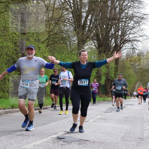 12.04.2026 - 45. Internationalen Wilhelmsburger Insellauf Yannick Fuchs http://msf.ph/oto/9494943 12.04.2026 13:05:01 Laufen 2017, 2517, 5717, 4734, 2516, 4194, 10, 5663, 4626, 5541 meine-sportfotos.de