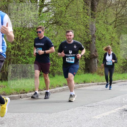 12.04.2026 - 45. Internationalen Wilhelmsburger Insellauf Yannick Fuchs http://msf.ph/oto/9494982 12.04.2026 13:05:06 Laufen 5717, 472, 4948, 4315, 4626, 5663 meine-sportfotos.de
